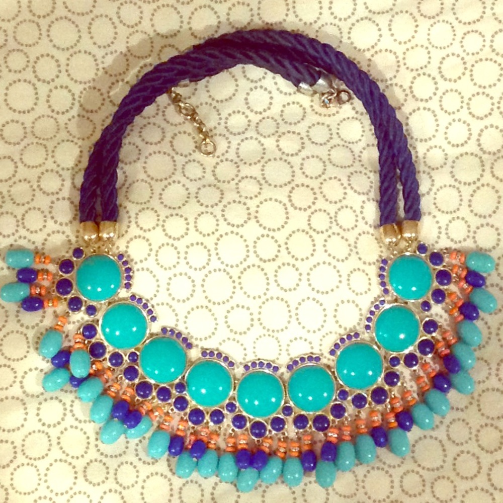 Blue/turquoise Banana Republic statement necklace